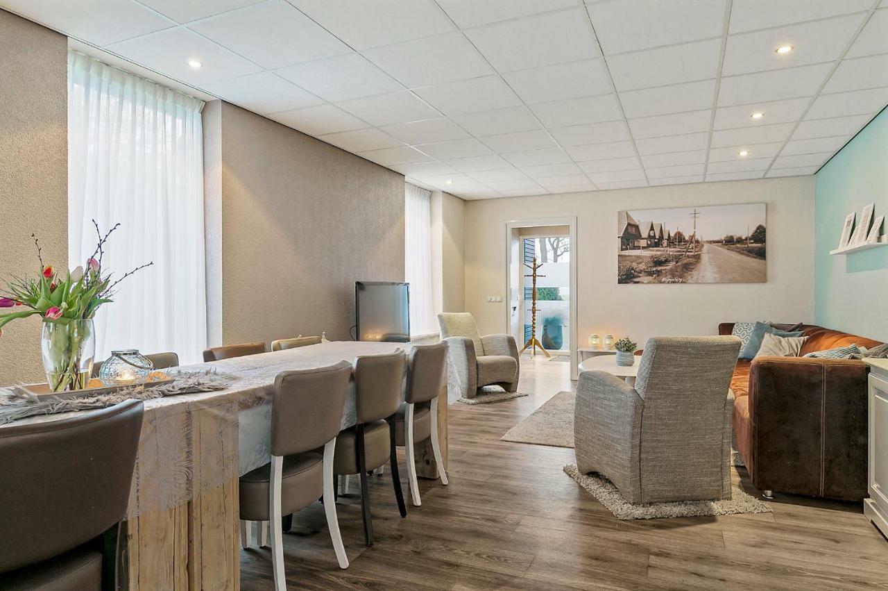 Sfeervol 6 Persoons Appartement - Van Alle Gemakken Voorzien! Bakkeveen エクステリア 写真