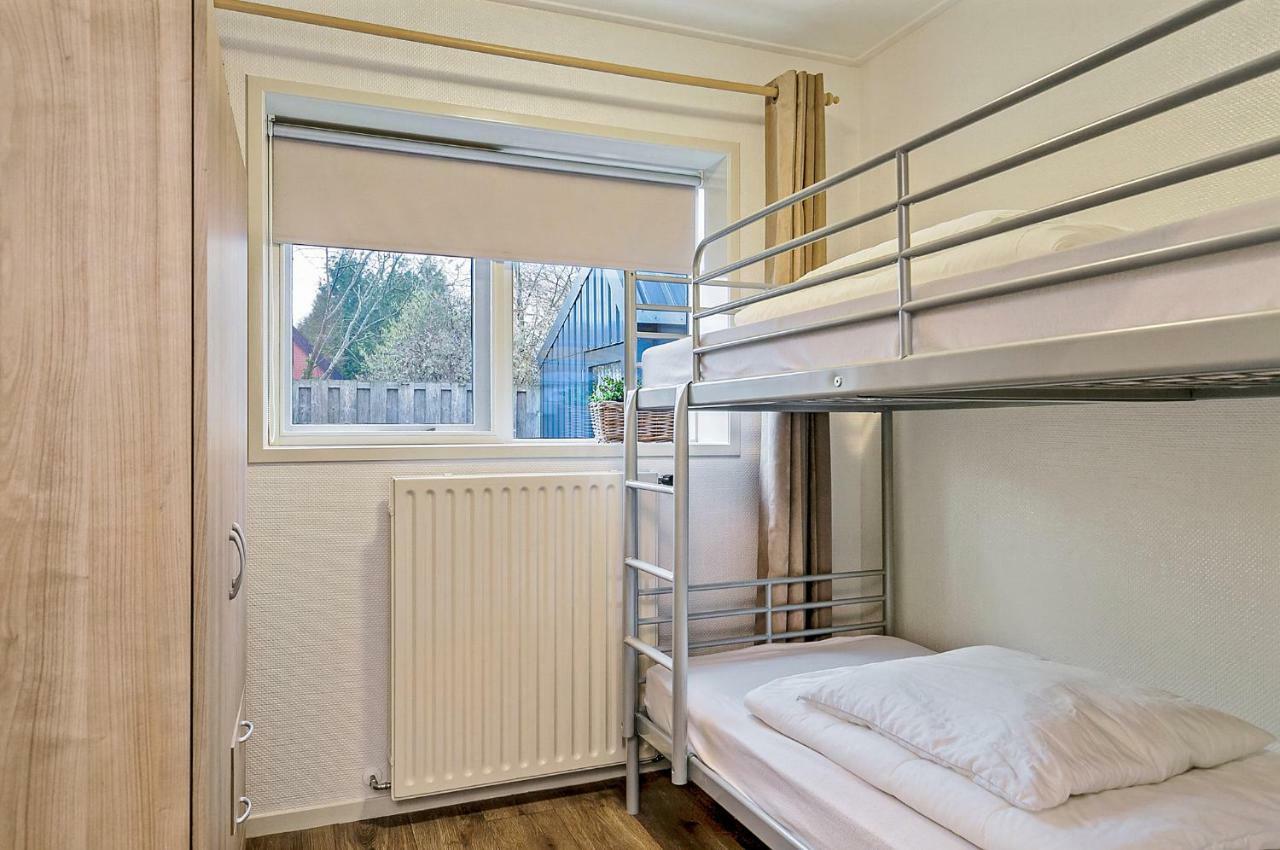 Sfeervol 6 Persoons Appartement - Van Alle Gemakken Voorzien! Bakkeveen エクステリア 写真